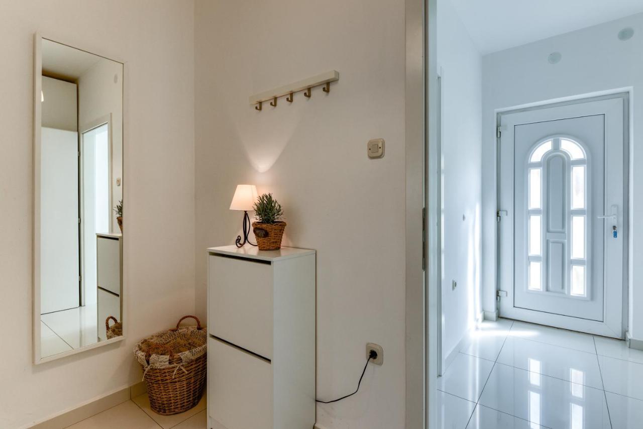 Lrs 2 Apartment In The Centar Of 자다르 외부 사진